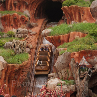 アトラクションの運営状況