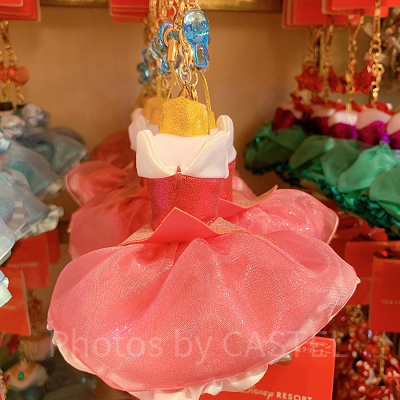 オーロラドレスキーチェーン