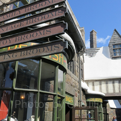 ハリーポッターエリアの裏通り