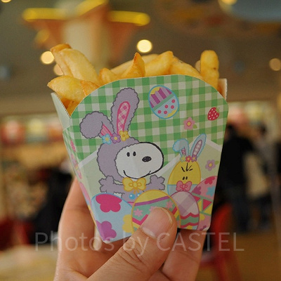 バックロットカフェのパッケージはスヌーピーがいっぱい