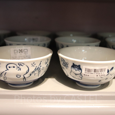 ベイマックスとモチの茶碗