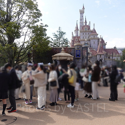 美女と野獣エリアの混雑状況／10:00