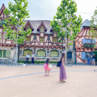 「美女と野獣エリア」街並み