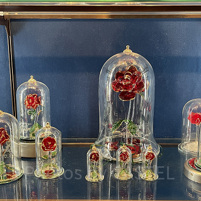 美女と野獣のバラのオブジェ