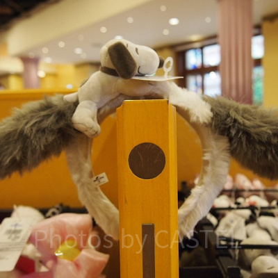 スヌーピーぬいぐるみ付ベージュカチューシャ