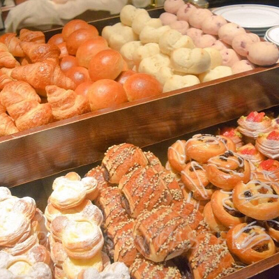 ベッラヴィスタラウンジ朝食のパン