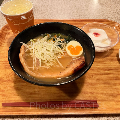 ブラックペッパーポーク麺