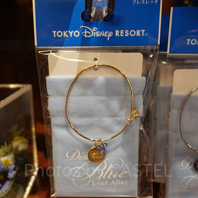 ブレスレット（ゴールド）