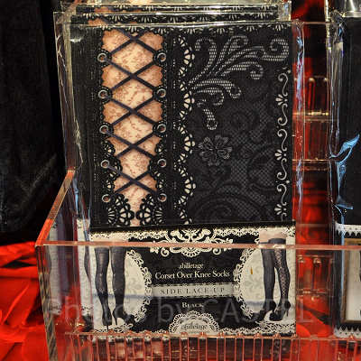 編み込み調オーバーニーソックス