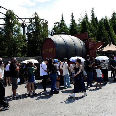 バタービールカート(ワイズエーカー魔法用品店前)