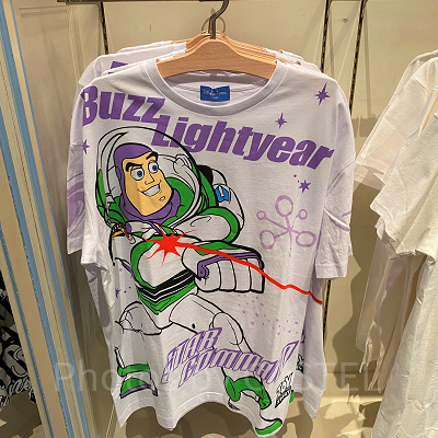 バズライトイヤーTシャツ 