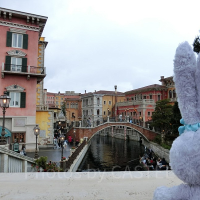 ゴンドラが通る水路