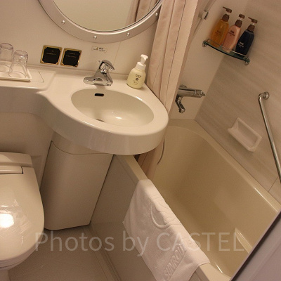 キャプテンズルームのお風呂とトイレ