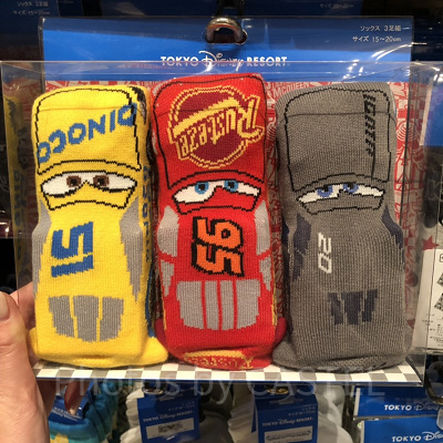 カーズの靴下