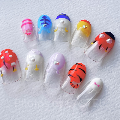 キャラクターのお尻モチーフネイル