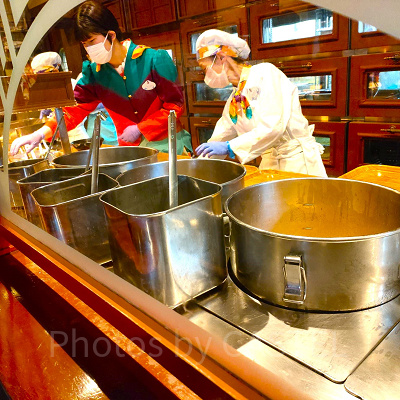 チャイナボイジャー：厨房の様子を見られる！