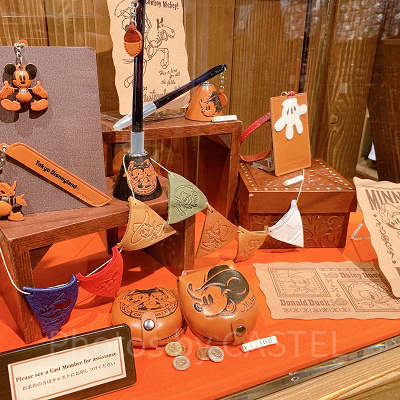 チップとデールのレザーコインケース