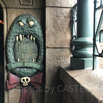 クリスマスバージョンのホーンテッドマンション