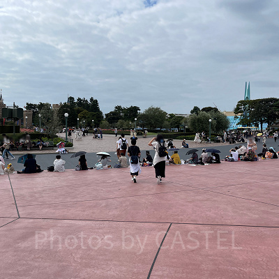 シンデレラ城前プラザ