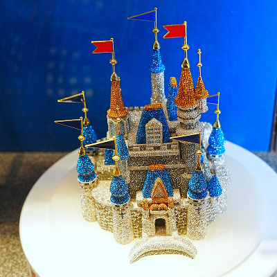 シンデレラ城のフィギュア中サイズ
