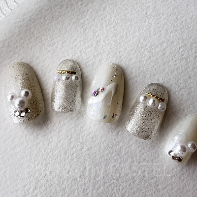 シンデレラモチーフネイル