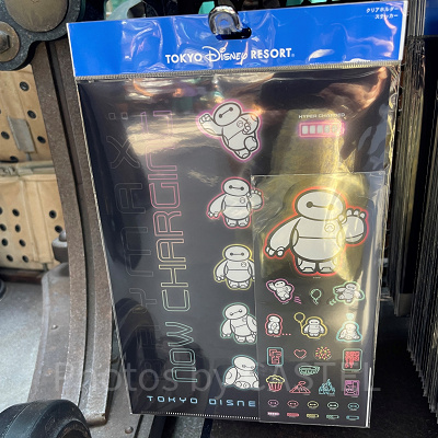 クリアホルダー＆ステッカー(ベイマックスのネオングッズ)