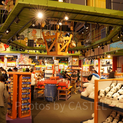 スヌーピー・スタジオ・ストアの混雑状況