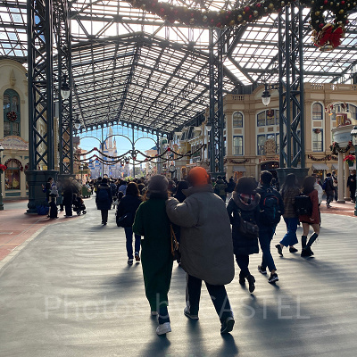 ワールドバザールの混雑状況（10時48分時点）