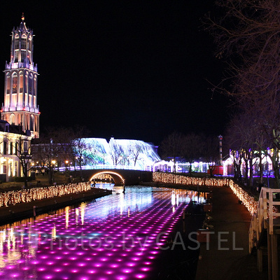 空港から高速船やバスが便利！