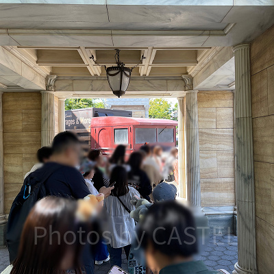 ディズニーシーの新フードトラックの混雑状況