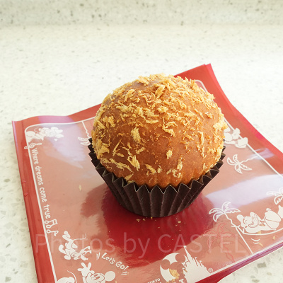 カレーブリオッシュ（チーズクリーム）