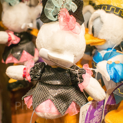 デイジーぬいぐるみバッジ　裏側