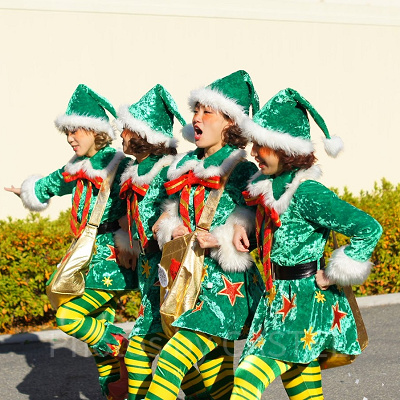 クリスマスパ－ティ－でのダンサ－