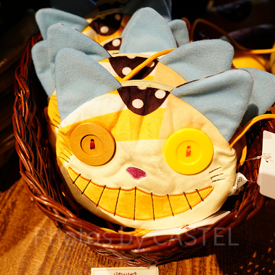 ダイカットポーチ オリジナルネコバス／ジブリパークのグッズ