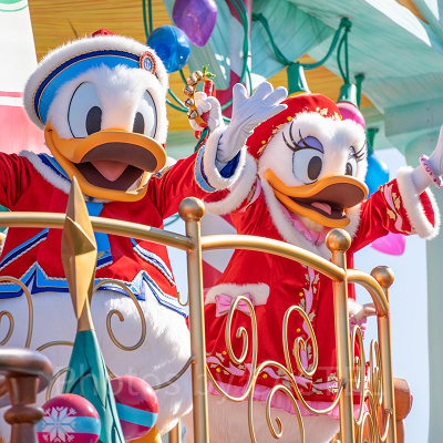 ディズニー・クリスマスのドナルドとデイジー