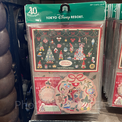 ディズニークリスマスグッズ2023：ステーショナリーセット 2023年11月07日(火)発売
