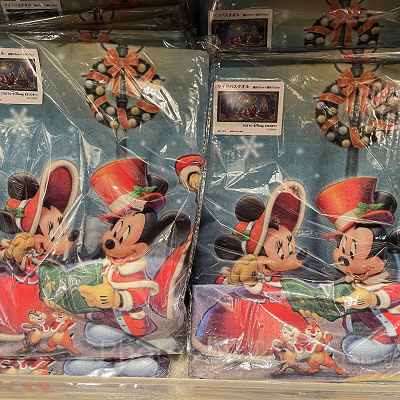ディズニークリスマスグッズ2023：ワイドバスタオル 2023年11月07日(火)発売