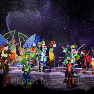 ディズニーリゾートの夏イベント