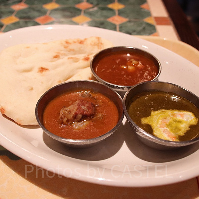 ディズニーシーおすすめフード⑥：カスバ・フードコートのカレー