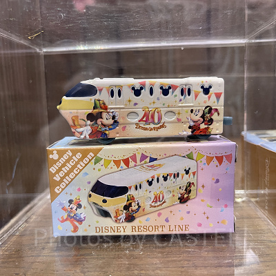 ディズニー・ビークル・コレクション〈トミカ〉（ディズニー40周年グランドフィナーレグッズ）