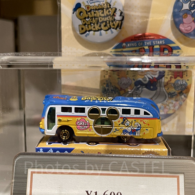 ディズニー・ビークル・コレクション〈トミカ〉(ドナルドパルパ