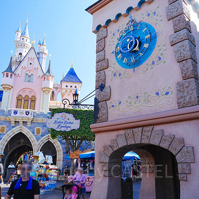 カリフォルニアアナハイムディズニー：シンボルのお城