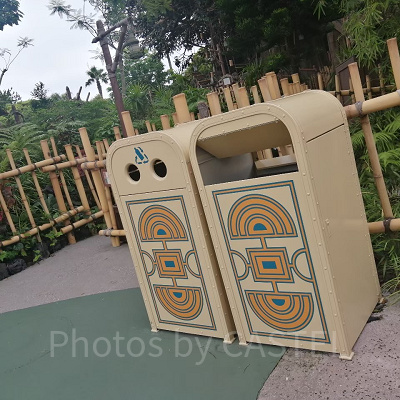 ディズニーランドのトラッシュカン(ゴミ箱)