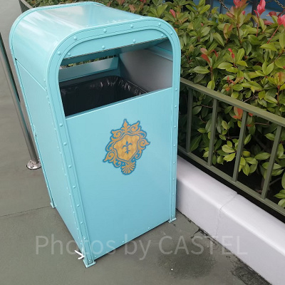 ディズニーランドのゴミ箱（トラッシュカン）