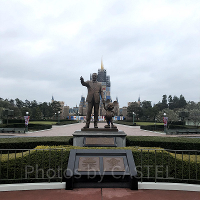 ディズニーランド旅行