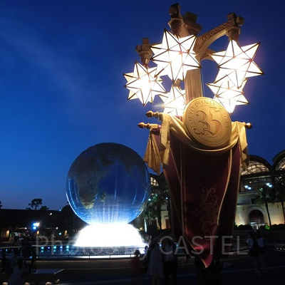 夜のディズニーシーのエントランス