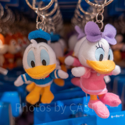 ドナルド＆デールぬいぐるみキーホルダー