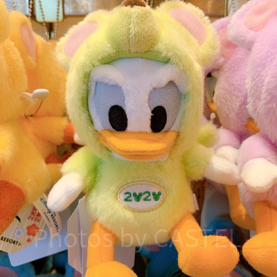 ドナルドぬいぐるみバッジ