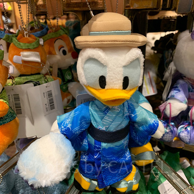 ドナルドぬいぐるみバッジ