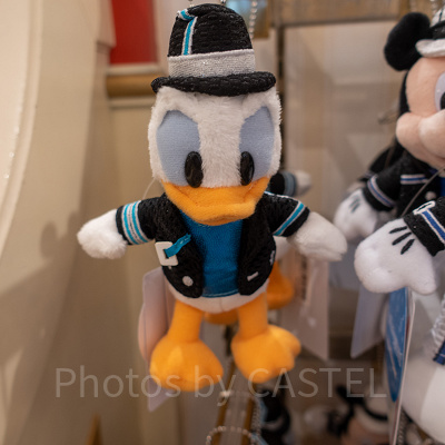 ドナルドぬいぐるみバッジ